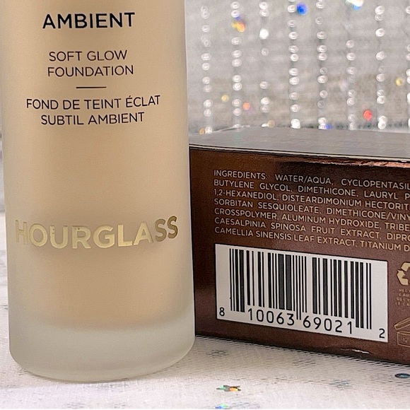 Hourglass Ambient Soft Glow Foundation 3.5, Full Size, New In Box - Picture 4 of 6
